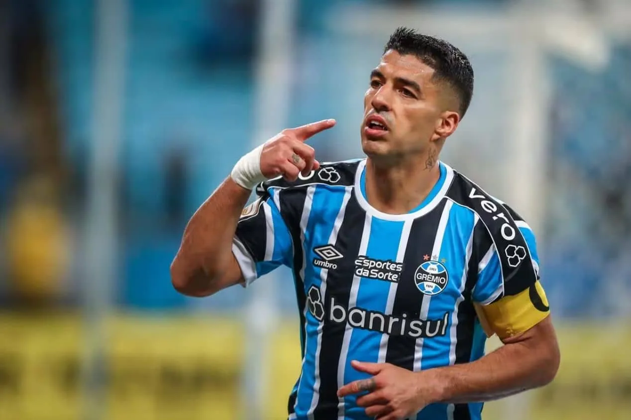 Suárez elogia quatro nomes do Brasileirão e destaca craque do Flamengo: “Alto nível”