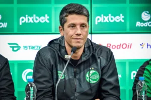 Chapéu? Cruzeiro pode ‘atravessar’ Santos por Thiago Carpini 