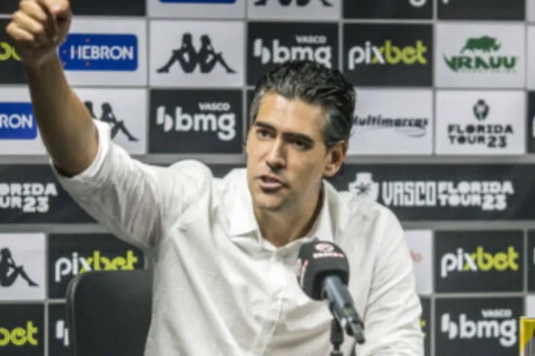 Vasco: 777 toma atitude drástica após clube se salvar no Brasileirão e demite dirigente