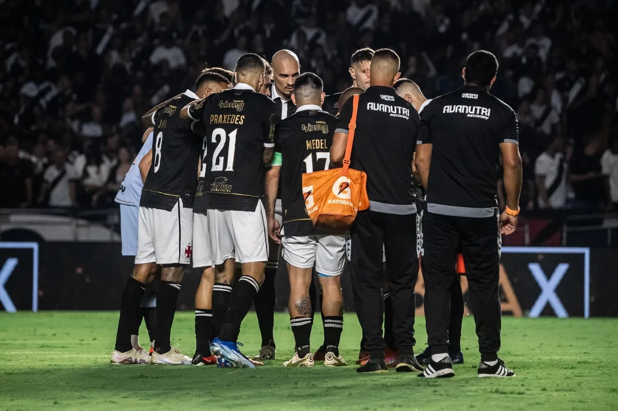 Com Vasco na ponta, veja o ranking com rebaixamentos no Brasileirão entre os 12 grandes