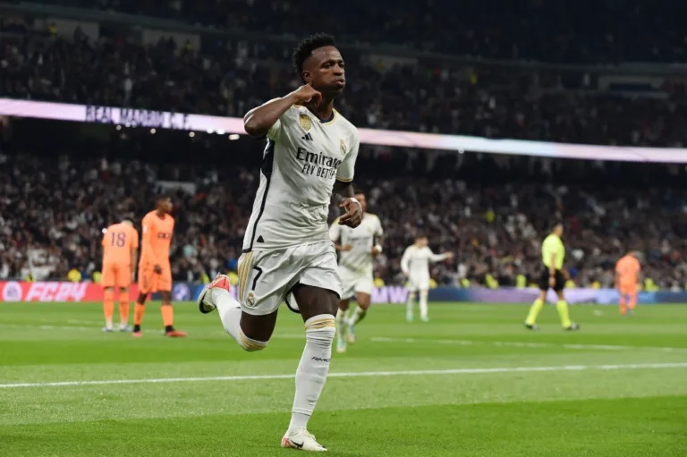 Vinícius Júnior é eleito como melhor jogador brasileiro de 2023 por boleiros