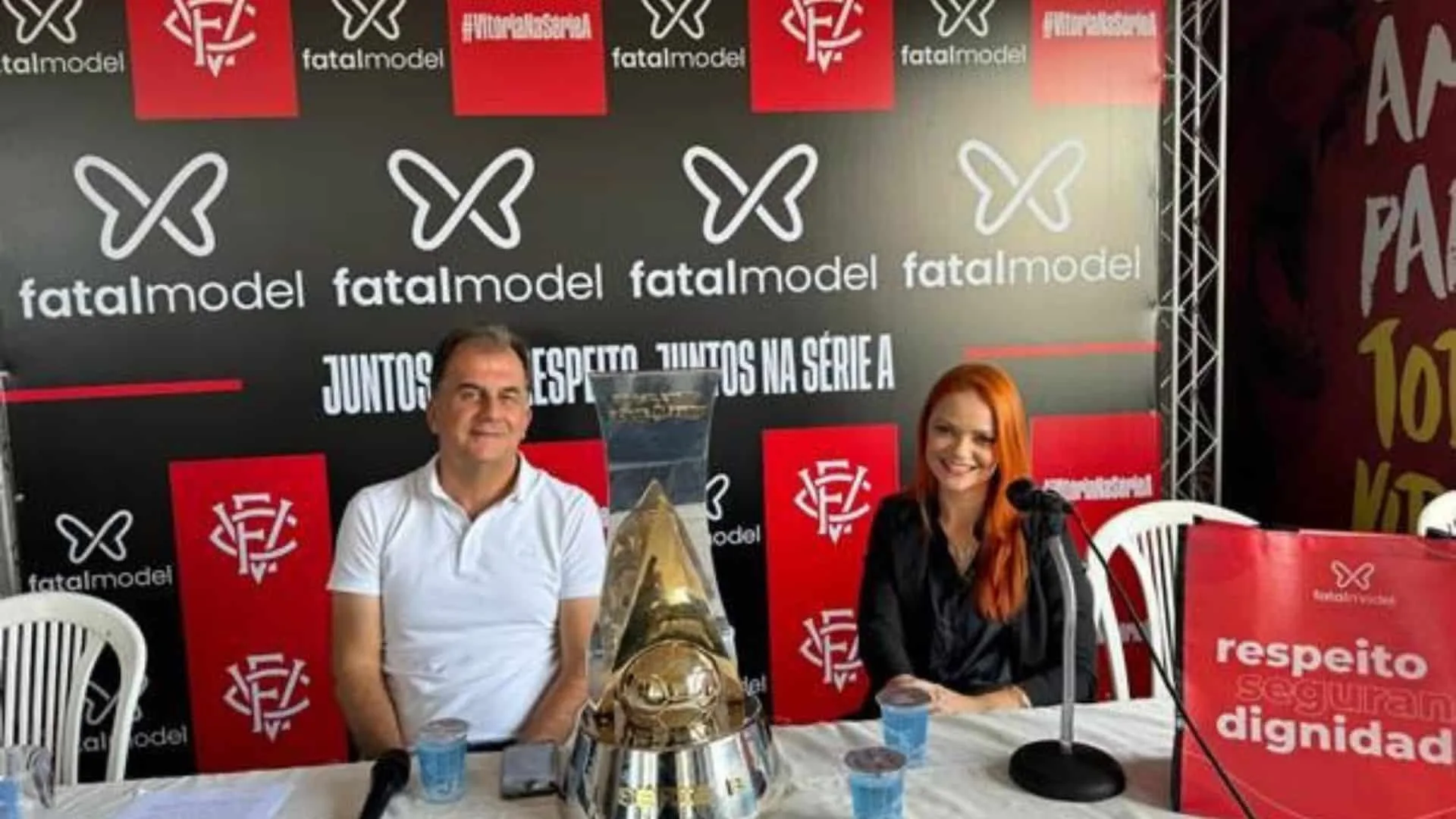 Vitória pode mudar de nome em ação com site de acompanhantes; entenda