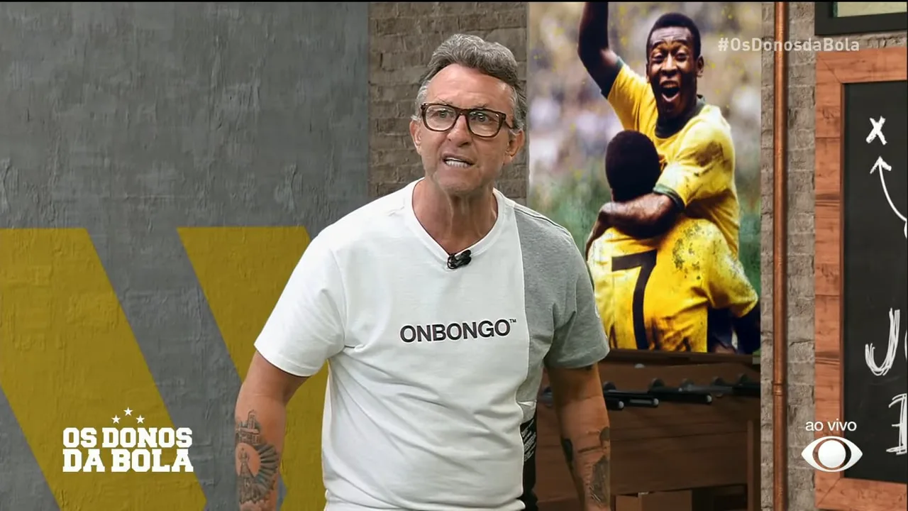 Neto crava jogador que não sai do Corinthians: “Capaz de renovar o contrato”