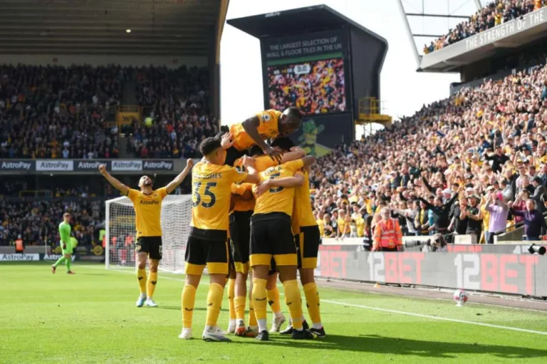 Wolverhampton vence o Chelsea e iguala em pontos com o clube londrino