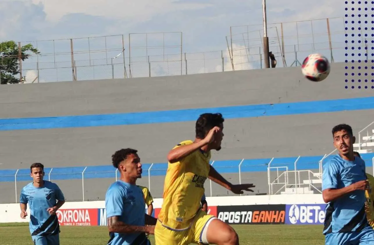 Catanduva  derrota o Athletico-PR e assume a liderança do grupo na Copinha