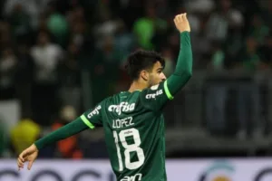 Entenda por que Flaco López mudou de numeração no Palmeiras