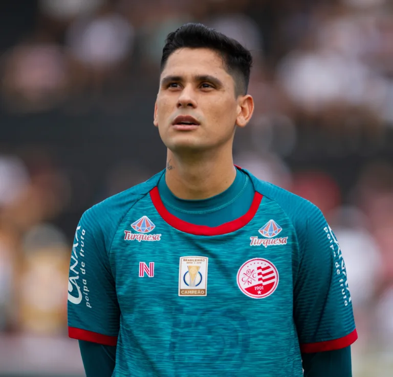 Ex-goleiro do Náutico e Santa Cruz assina com novo clube