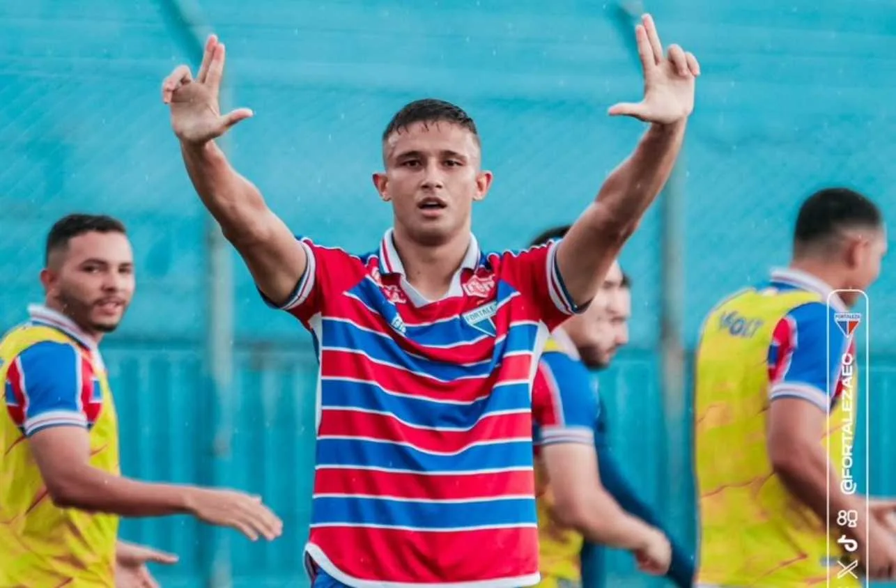 Fortaleza investe no ataque e Iarley anota hat-trick contra o Internacional; veja