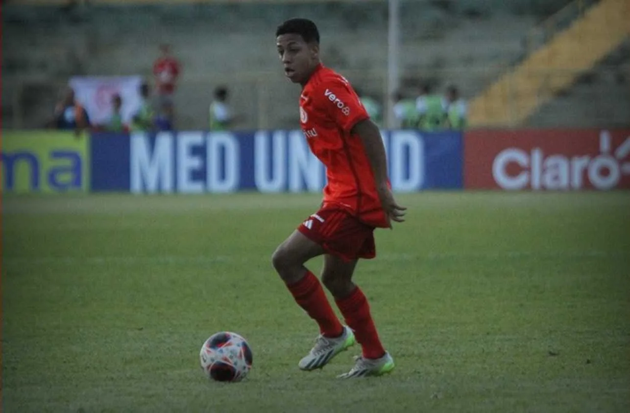 XV de Jaú vence o Internacional e assume a liderança do grupo na Copinha