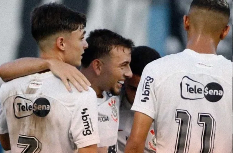 Corinthians goleia o CRB e avança na Copinha