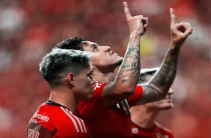 Flamengo domina e aplica goleada no Audax-RJ pelo Cariocão