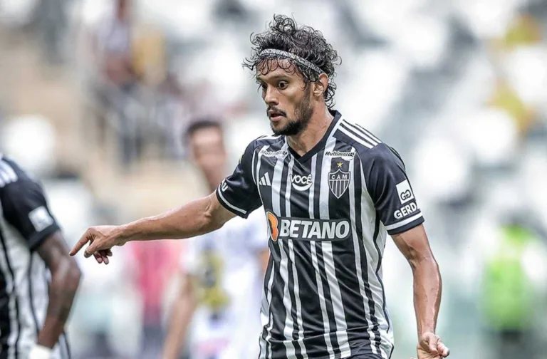 Scarpa estreia em goleada do Atlético-MG sobre o Democrata