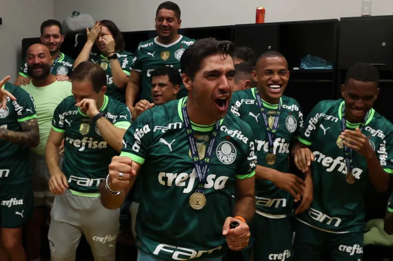 Palmeiras mantém Abel Ferreira e novo contrato vai até 2025