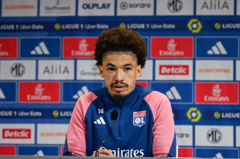 Adryelson, ex-Botafogo, fala que jogar no Lyon “é um sonho”