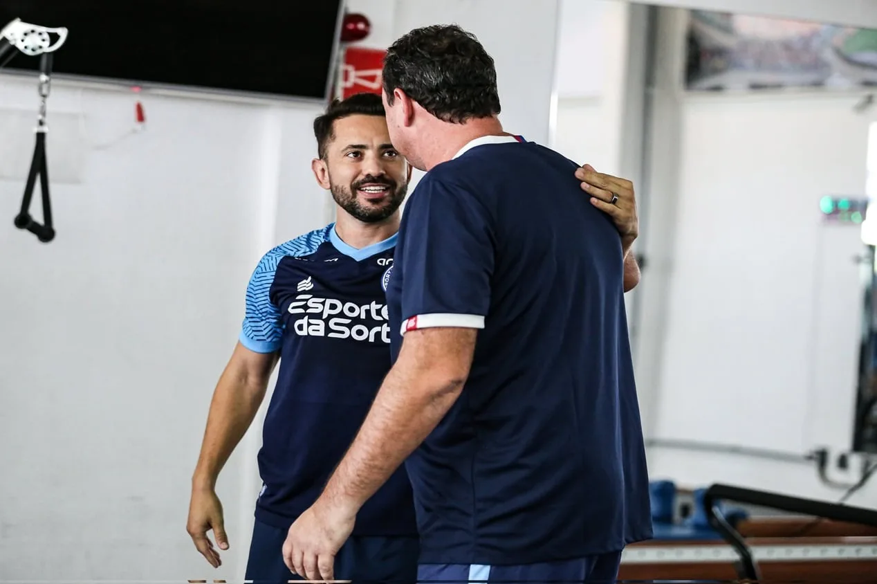 Bahia ‘vem com tudo’ no mercado da bola; veja os reforços contratados