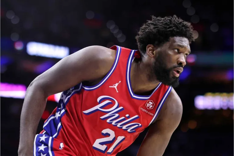 NBA: 76ers atropelam os Bulls com triplo-duplo de Embiid