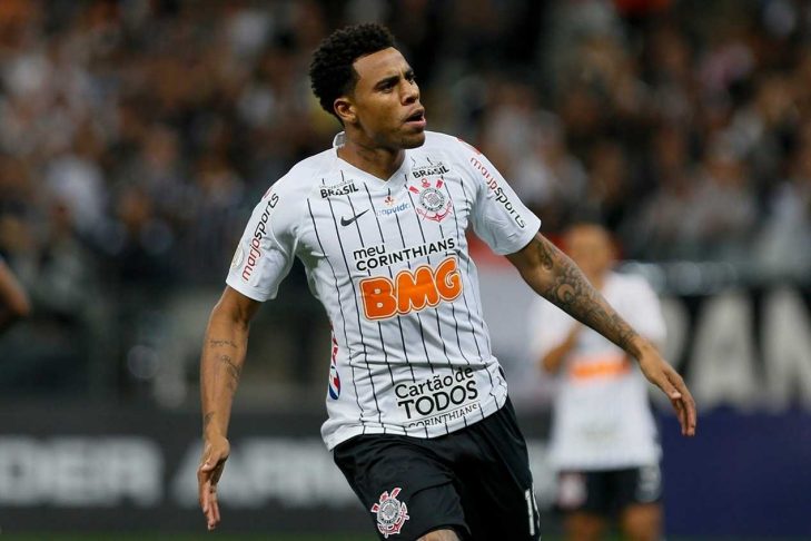 Gustagol, ex-Corinthians, define futuro e fecha com novo clube