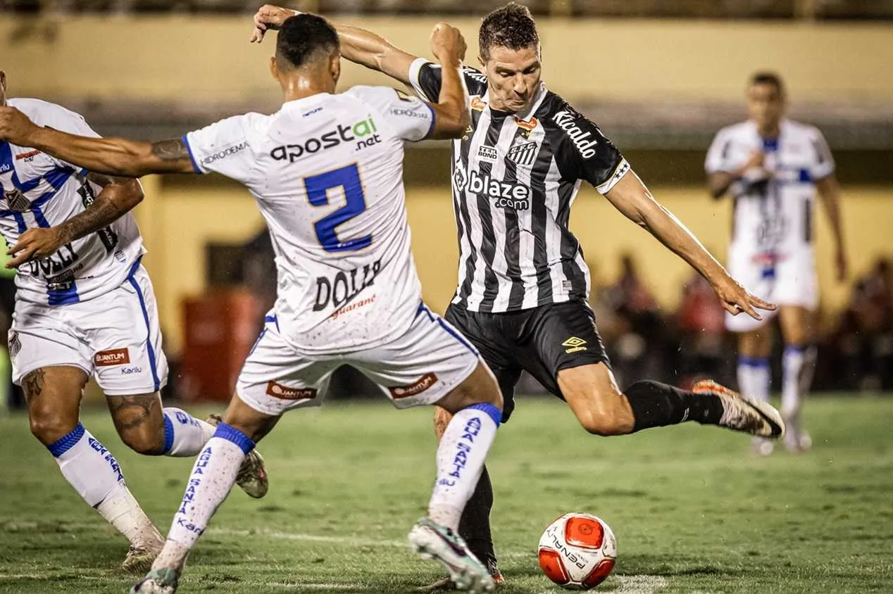 Em jogo morno, Santos bate o Água Santa no Paulistão