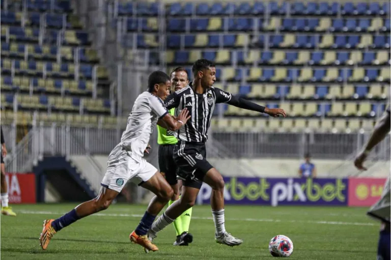 Atlético-MG perde para o Sfera e está eliminado da Copinha
