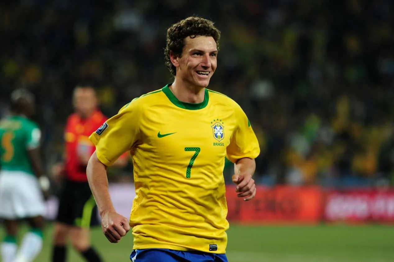 Ex-seleção brasileira elogia escolha da CBF por Dorival Júnior: “Chegou por méritos”