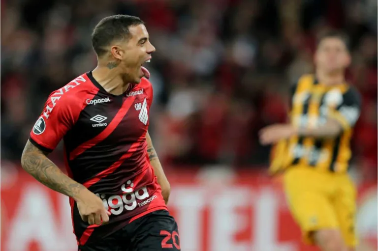 Flamengo? Terans quer voltar ao Brasil e agente comenta futuro