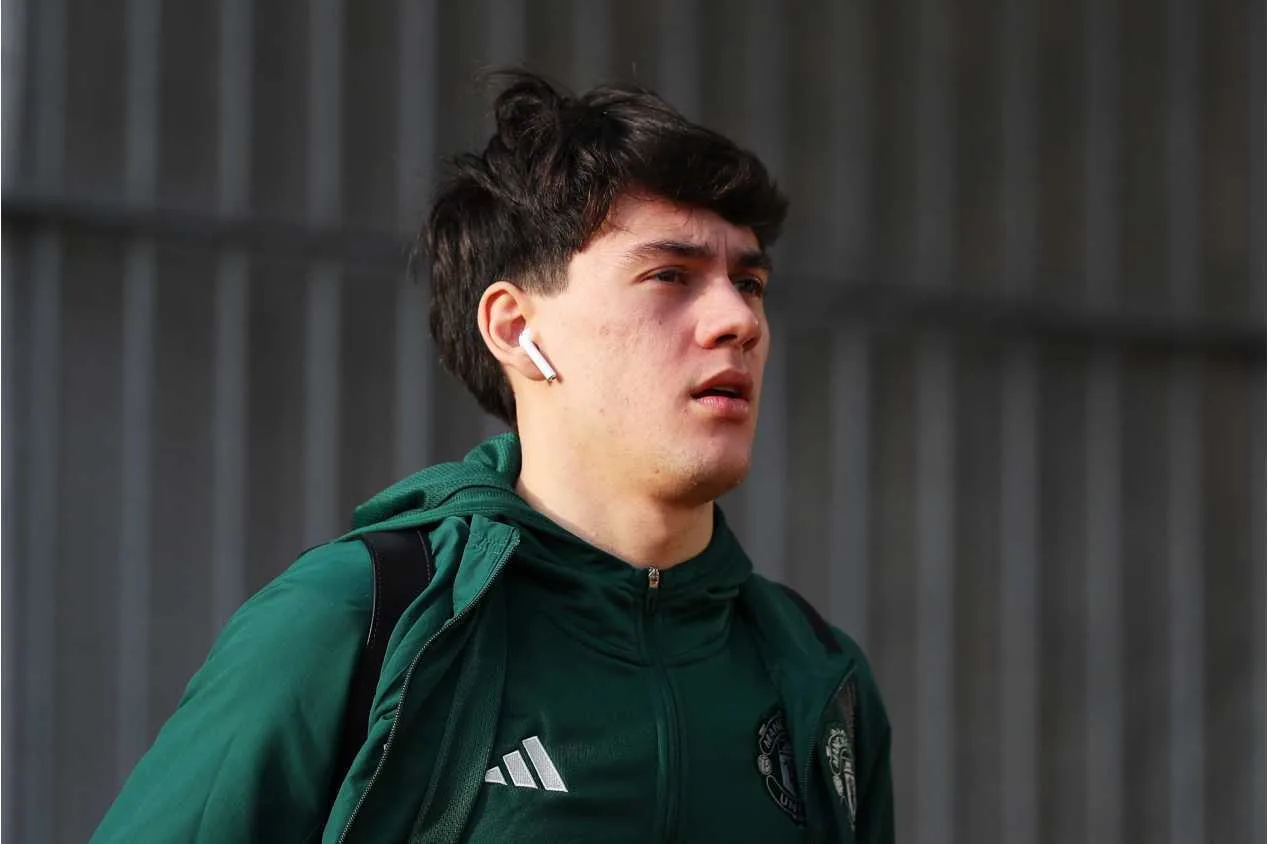 Técnico do Manchester United, Ten Hag é duramente criticado pelo agente de Pellistri