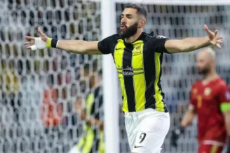 Benzema em ação pelo Al-Ittihad