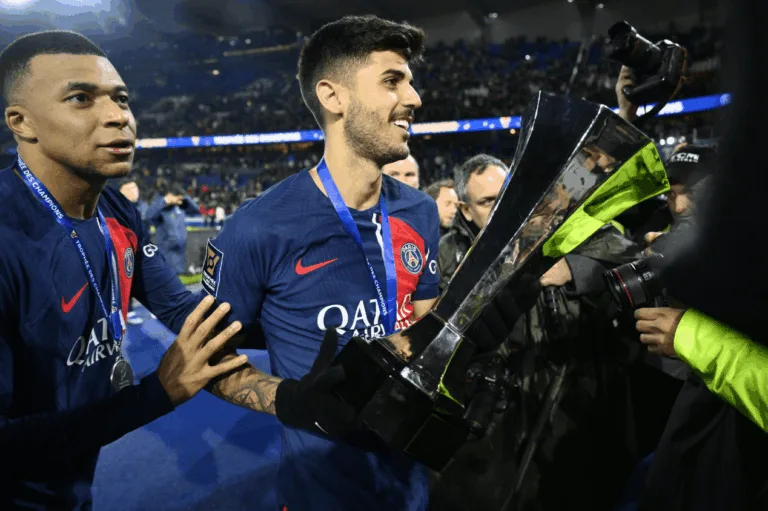 PSG emula o Real Madrid e projeta time para o futuro – e para o presente