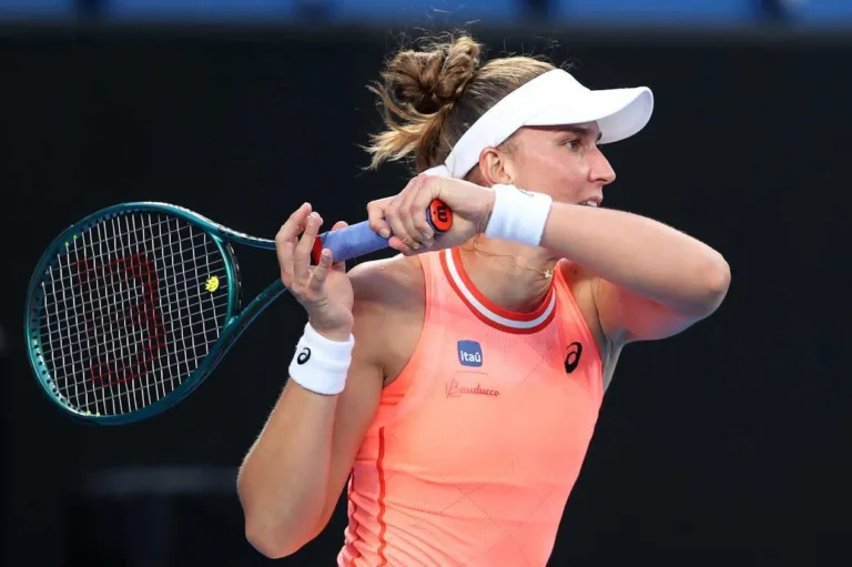 Bia Haddad avalia derrota no Australian Open: “Bem abaixo do que eu gostaria”