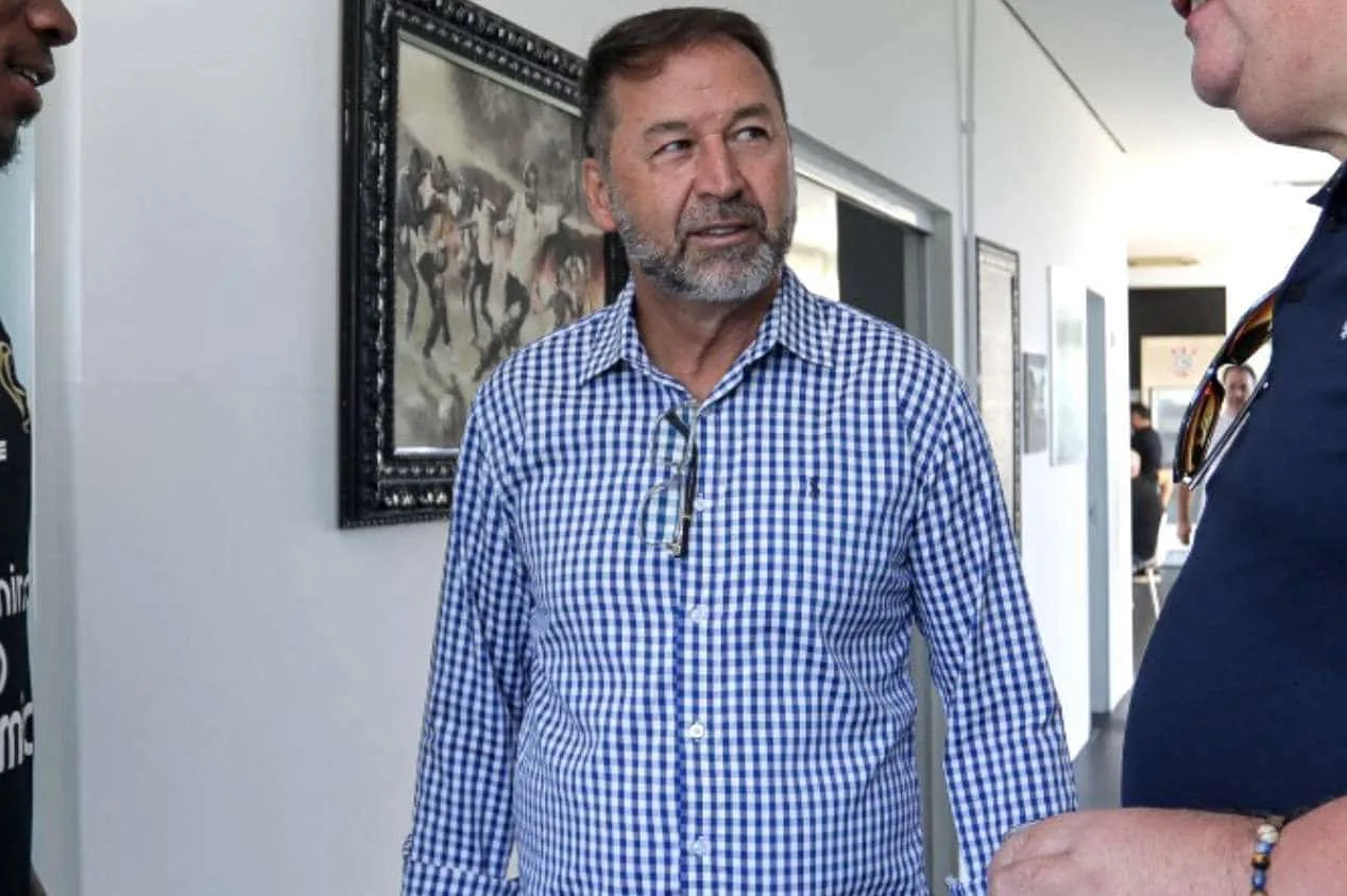 Presidente do Corinthians, Augusto Melo fala sobre Matías Rojas e rescisão do jogador: “Facilitando”