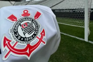 Benja revela português que pode assumir o Corinthians: “Nome ganha força”