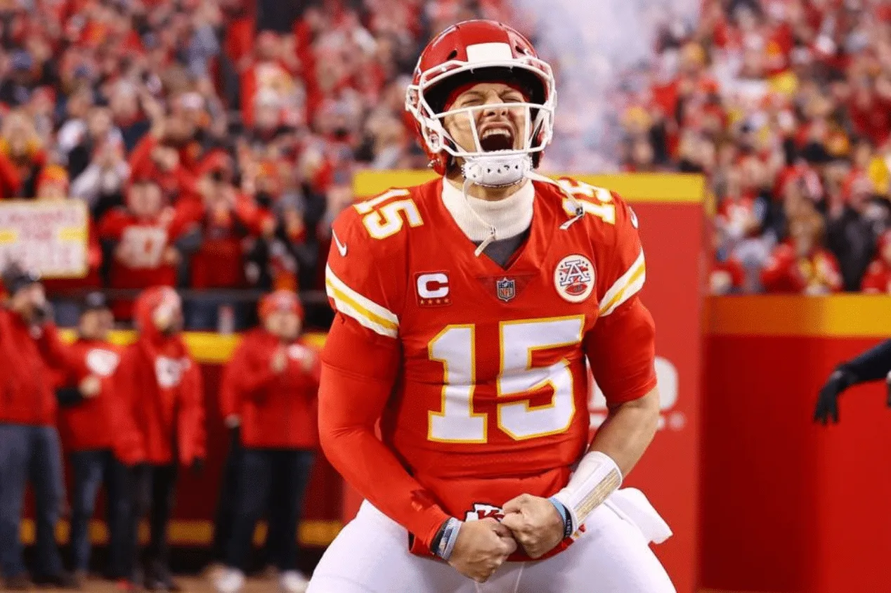 Chiefs x Dolphins: saiba onde assistir AO VIVO ao jogo da NFL