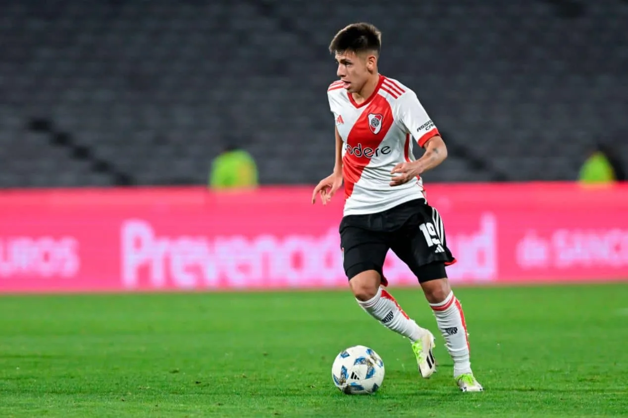 Conheça os detalhes da contratação de Claudio Echeverri, do River Plate, pelo Manchester City