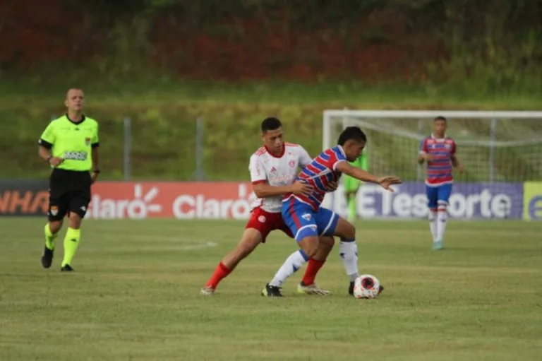 Jornal gaúcho detona o Internacional após eliminação na Copinha: “Não forma jogadores”