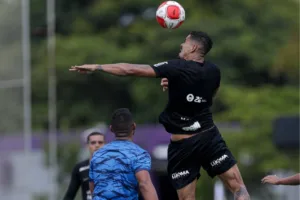 Veja como Mano Menezes montou o Corinthians em jogo-treino contra o São Caetano