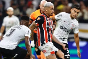 Mauro Cezar ironiza o Corinthians após derrota para o SPFC: “Acabou a farra?”