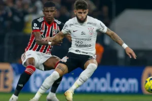 André Hernan não pipoca e banca placar de Corinthians x SPFC