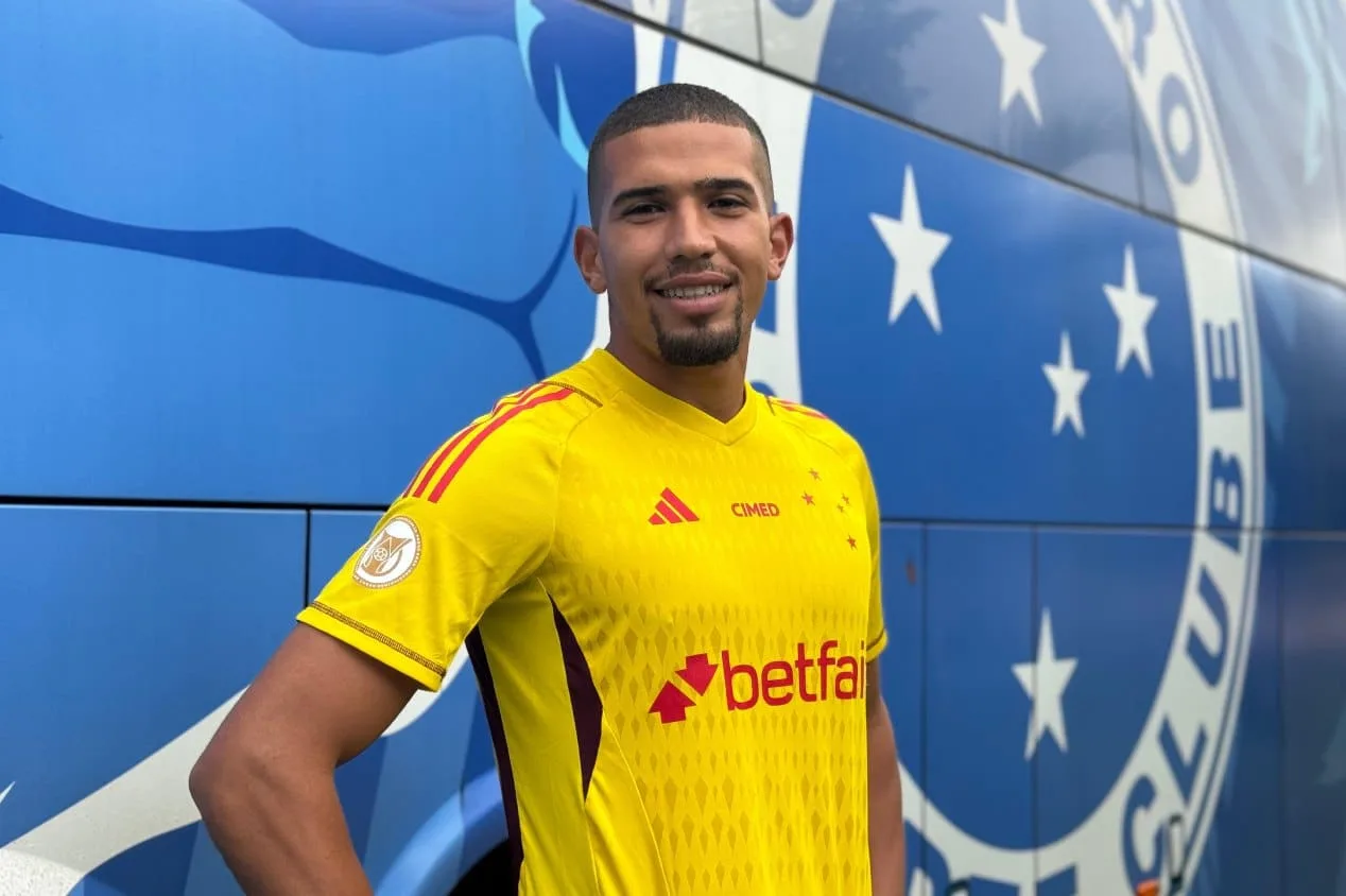 Cruzeiro anuncia a contratação de Léo Aragão, ex-Red Bull Bragantino