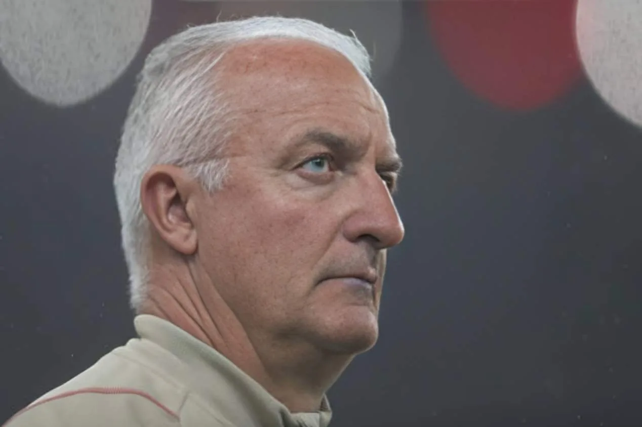 Dorival Júnior recebe ‘sugestão’ para vetar dupla da seleção brasileira