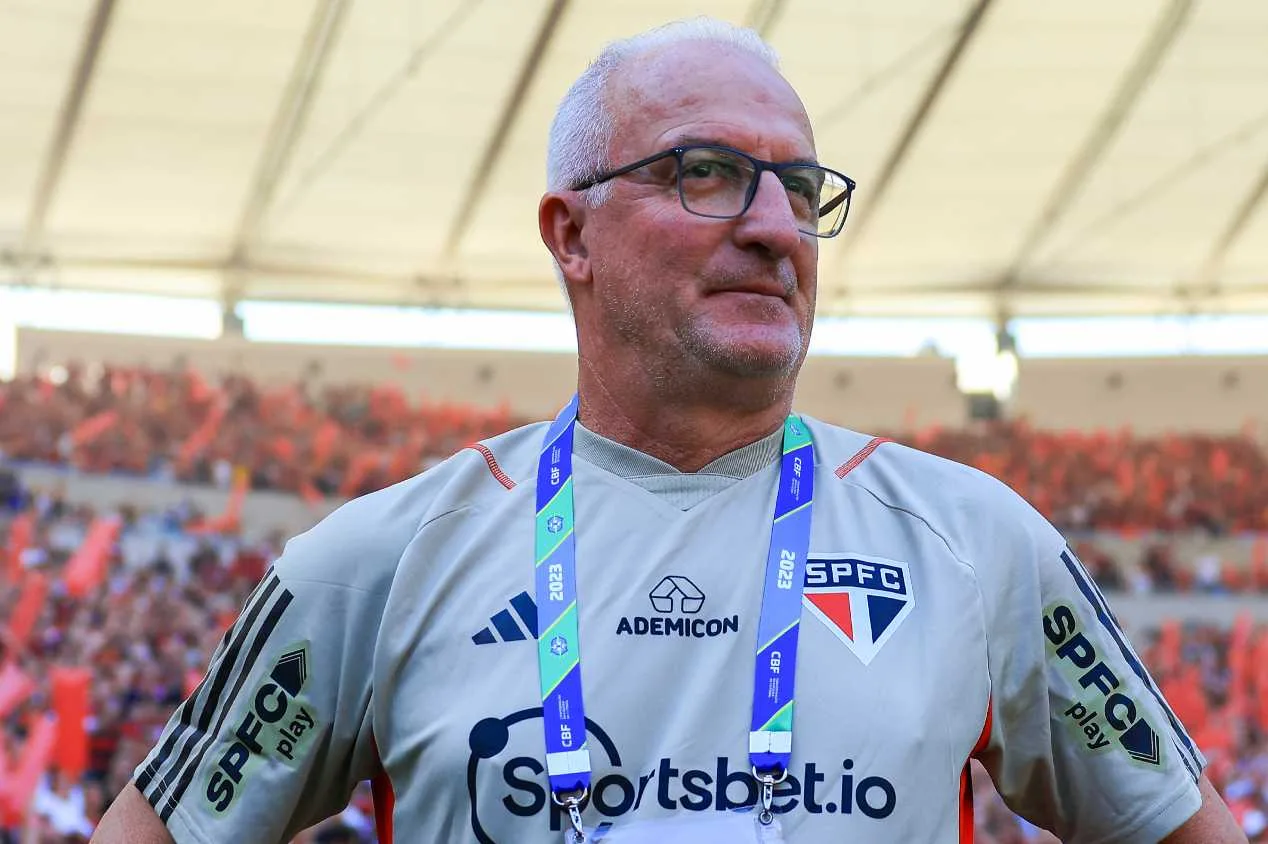 Benja faz previsão perigosa para Dorival na seleção brasileira: “Cuidado”