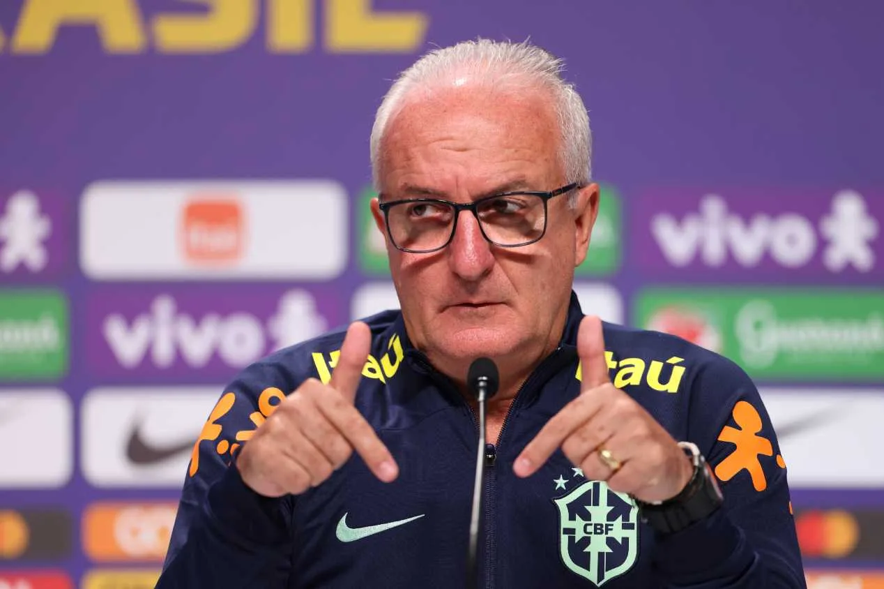 Bebeto surpreende e aponta outro técnico que poderia ter assumido seleção