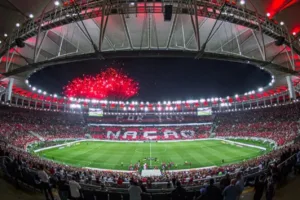 Botafogo e Flamengo seguem modelo do Vasco na temporada; entenda