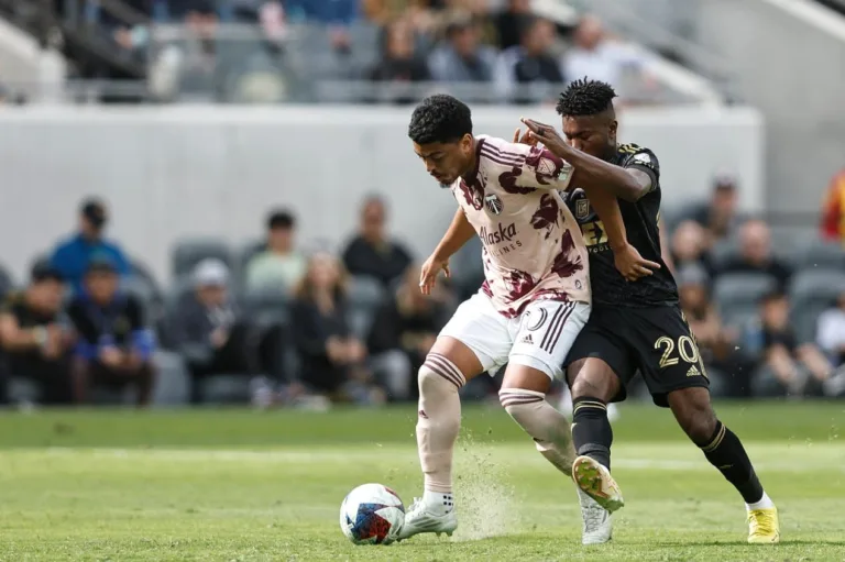 Ricardo Graça, ex-Vasco, fala sobre alvo do Flamengo: “Joga muito”