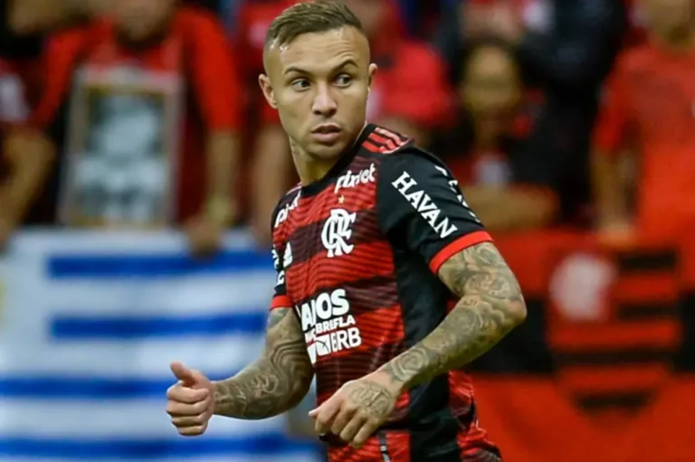 Everton Cebolinha vira ‘negociável’ no Flamengo e Fábio Vargas revela postura do Grêmio: “Nega interesse neste momento”