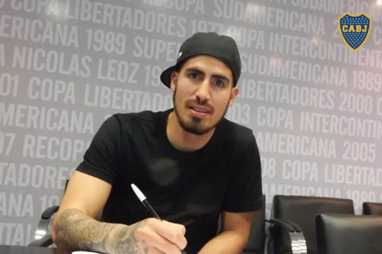 Ex-jogador do Boca Juniors tem prisão decretada após morte de namorada