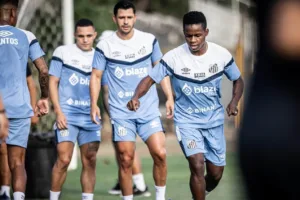 “Santos é a Playboy nos anos 80”, ironiza Mano