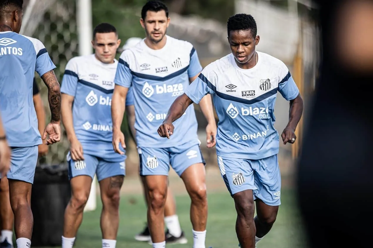 “Santos é a Playboy nos anos 80”, ironiza Mano