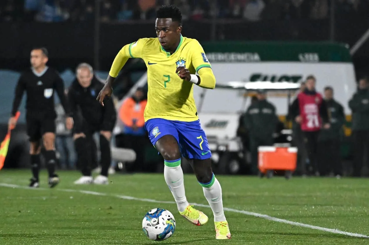 Fifa define Vinícius Júnior entre finalistas para Seleção Mundial; veja os nomes