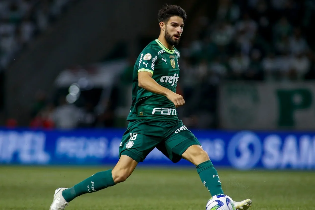 River Plate faz consulta por atacante do Palmeiras
