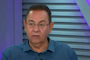Flavio Prado exalta alvo do Flamengo no mercado da bola: “Interessantíssimo”